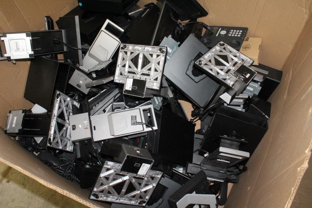 Dell Optiplex AllInOne Monitor Stands And More, 15+ Pieces Property