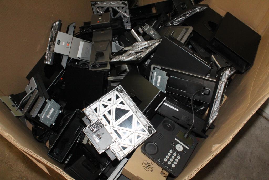 Dell Optiplex AllInOne Monitor Stands And More, 15+ Pieces Property