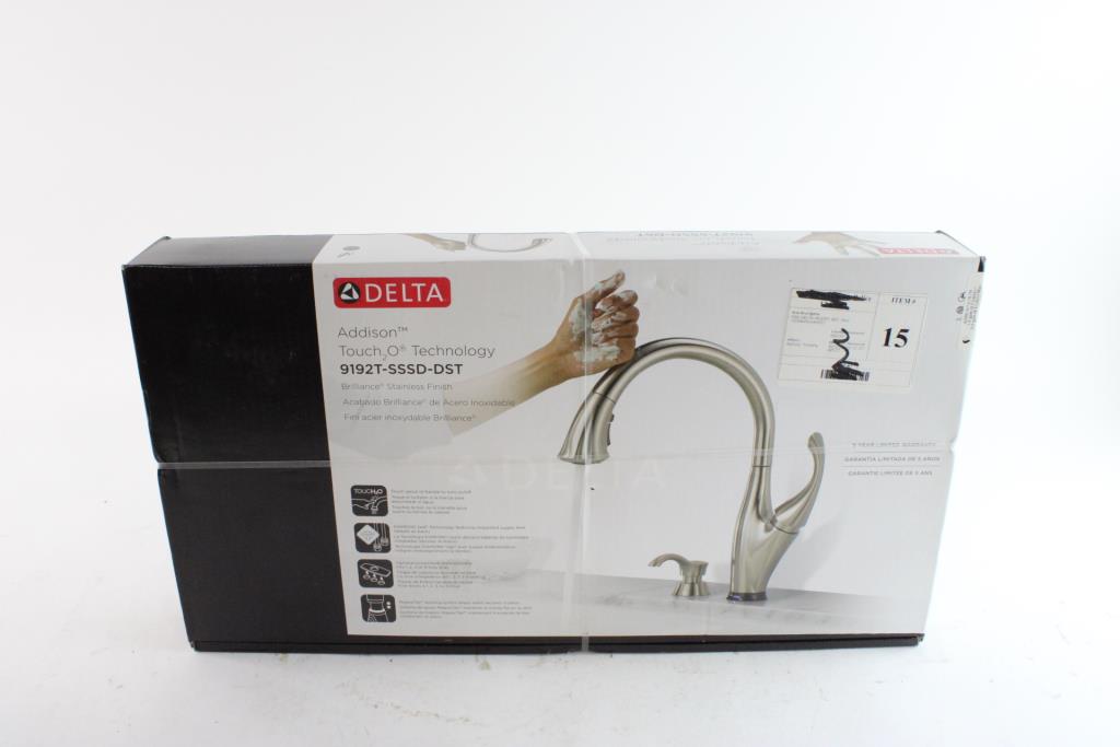 Delta Addison Kitchen Faucet With Touch 2o-9192T-DST - Chrome finish Delta Addison Kitchen Faucet With Touch 2o-9192T-DST - Chrome finish