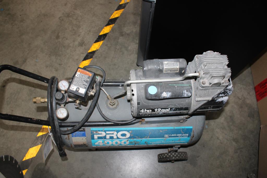DeViilbiss Air Power Co. Pro 4000 Air Compressor RAFB4121 Property Room