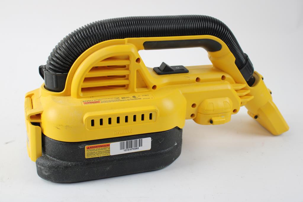 DeWalt 1/2 Gallon Cordless Wet/Dry Vacuum, DCV517 Property Room