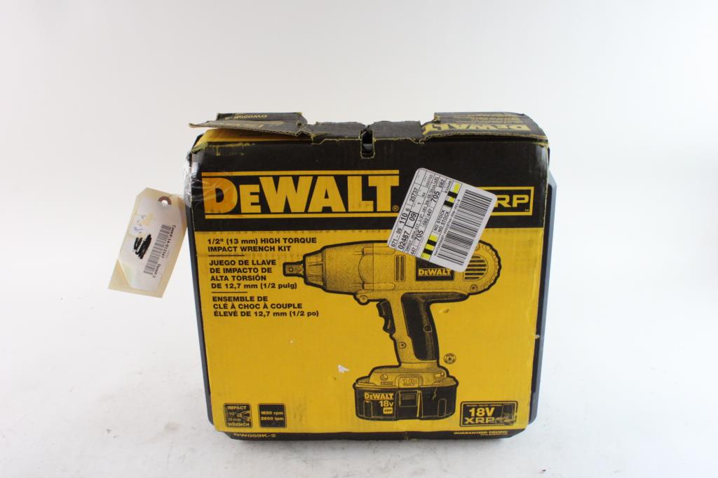 DeWalt 1/2" High Torque Impact Wrench Kit Property Room