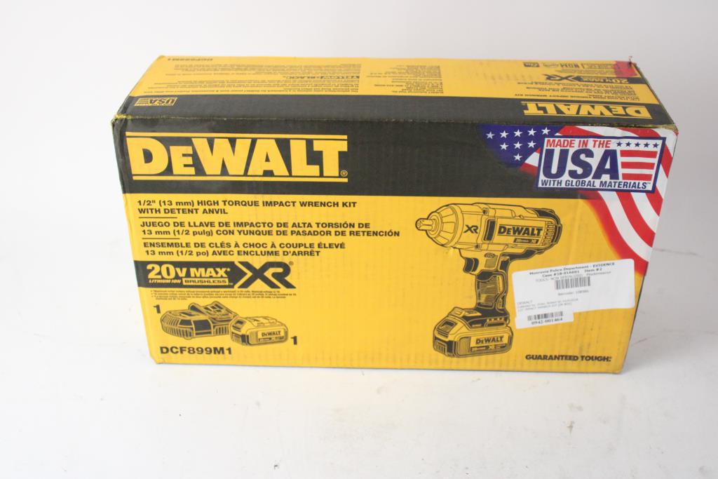DeWalt 1/2" High Torque Impact Wrench Kit With Detent Anvil, DCF899M1
