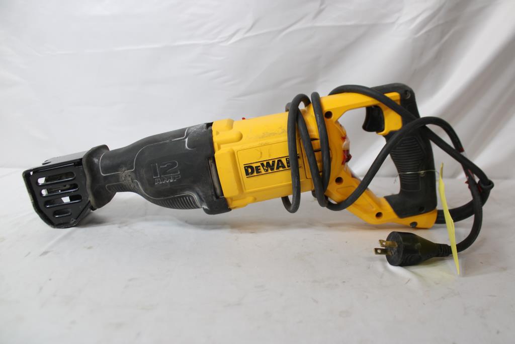 DeWalt 12-Amp Corded Variable Speed Reciprocating Saw