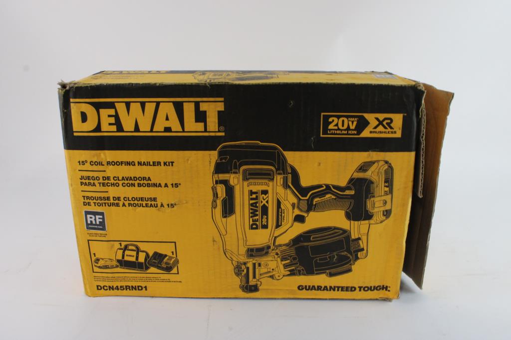 DeWalt 15 Gauge Coil Roofing Nailer Kit Property Room