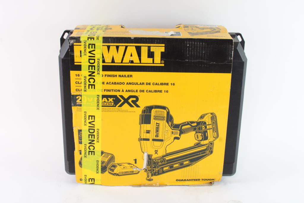 DeWalt 16 Gauge Angled Finish Nailer Kit Property Room