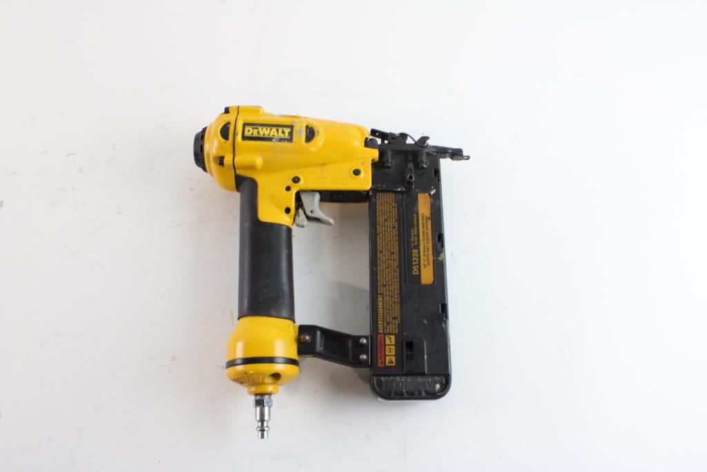 DeWalt 18 GA. Brad Nailer Property Room