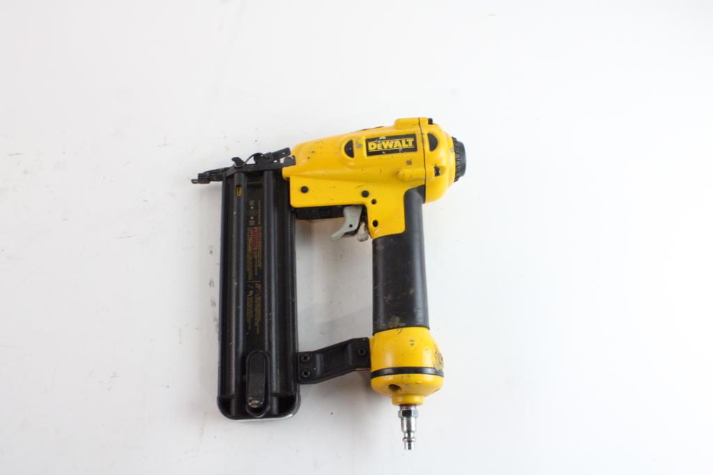 DeWalt 18 GA. Brad Nailer Property Room
