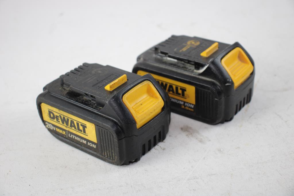 Dewalt 20V 3 In 1 Professional Battery Booster Review - View #10