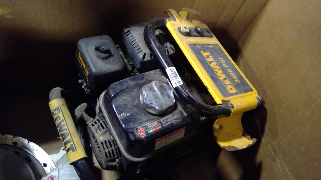 DeWalt 3400 PSI Gas Pressure Washer Property Room