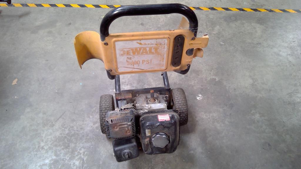 Dewalt 3600 PSI 2.5 GPM Professional Pressure Washer