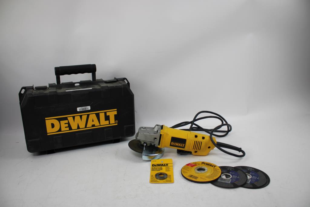 DeWalt 4-1/2" Angle Grinder In DeWalt Case