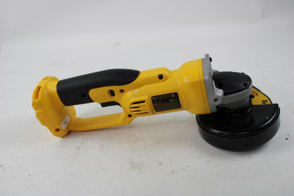 Dewalt 4-1/2" Heavy Duty Cordless Cut-Off Tool
