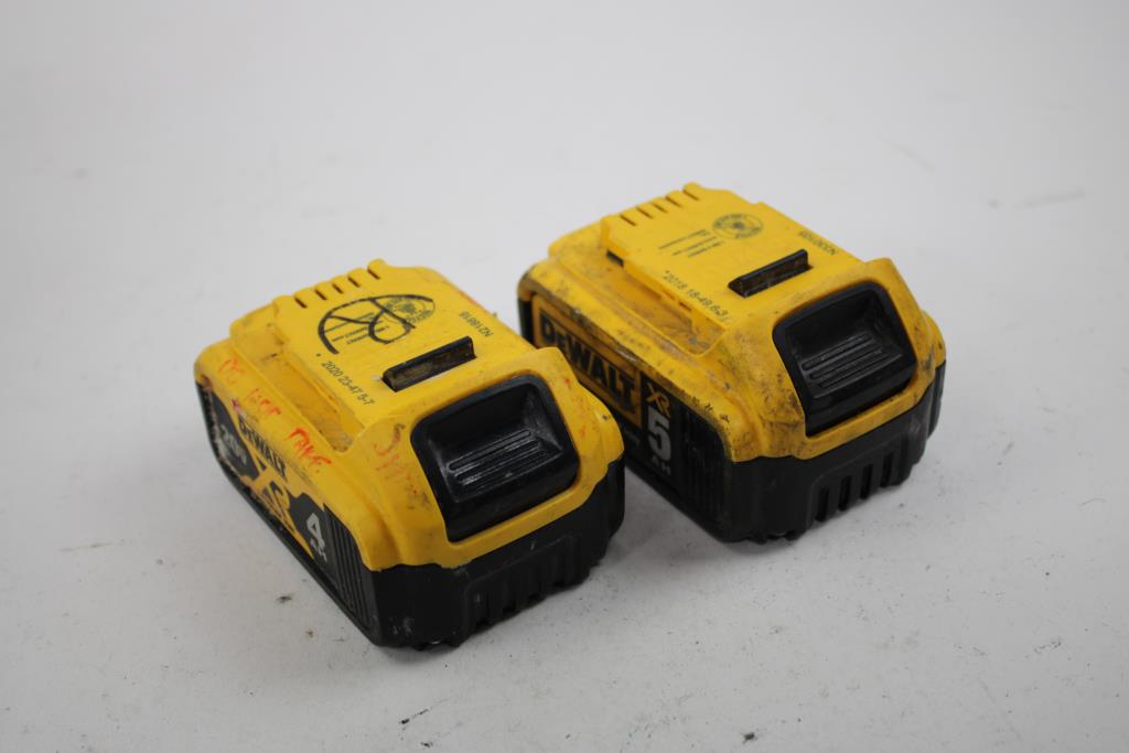 Dewalt 4Ah, 5Ah Battery Packs, 2 Pieces