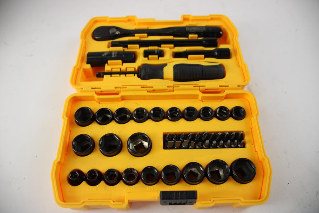 Dewalt 50 Piece Mechanics Tool Set | Property Room