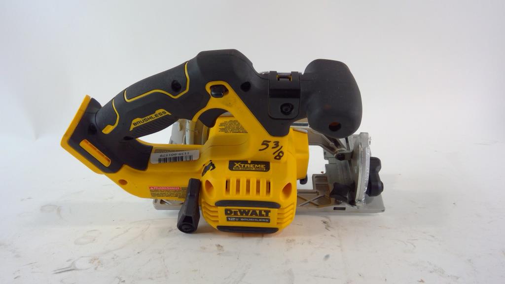 DeWalt 5 3 8 Circular Saw Property Room dewalt-5-3-8-circular-saw-property-room
