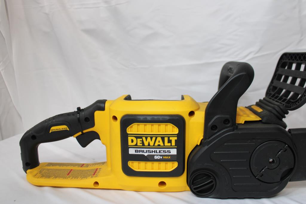 Dewalt 60V MAX Flexvolt Cordless Chainsaw