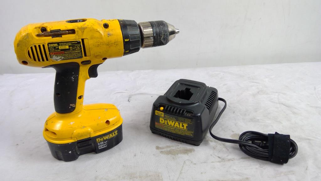 DeWalt Adjustable Clutch Cordless