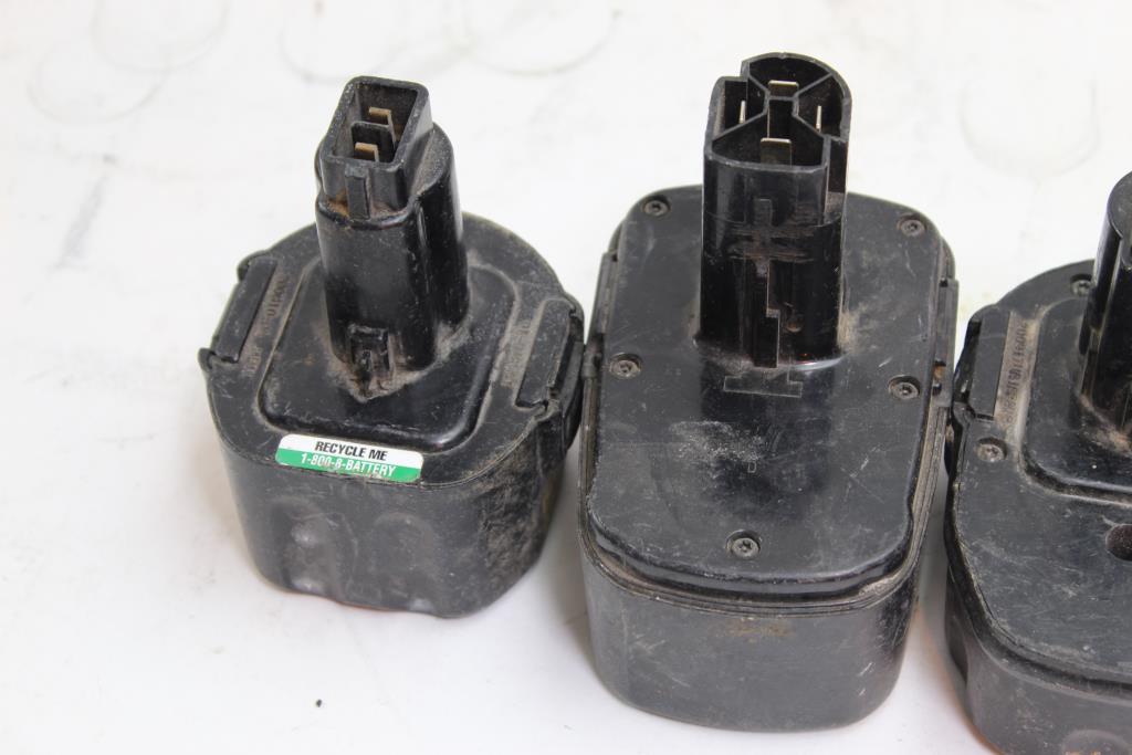 Dewalt And Craftsman Battery Packs 4 Pieces Property Room