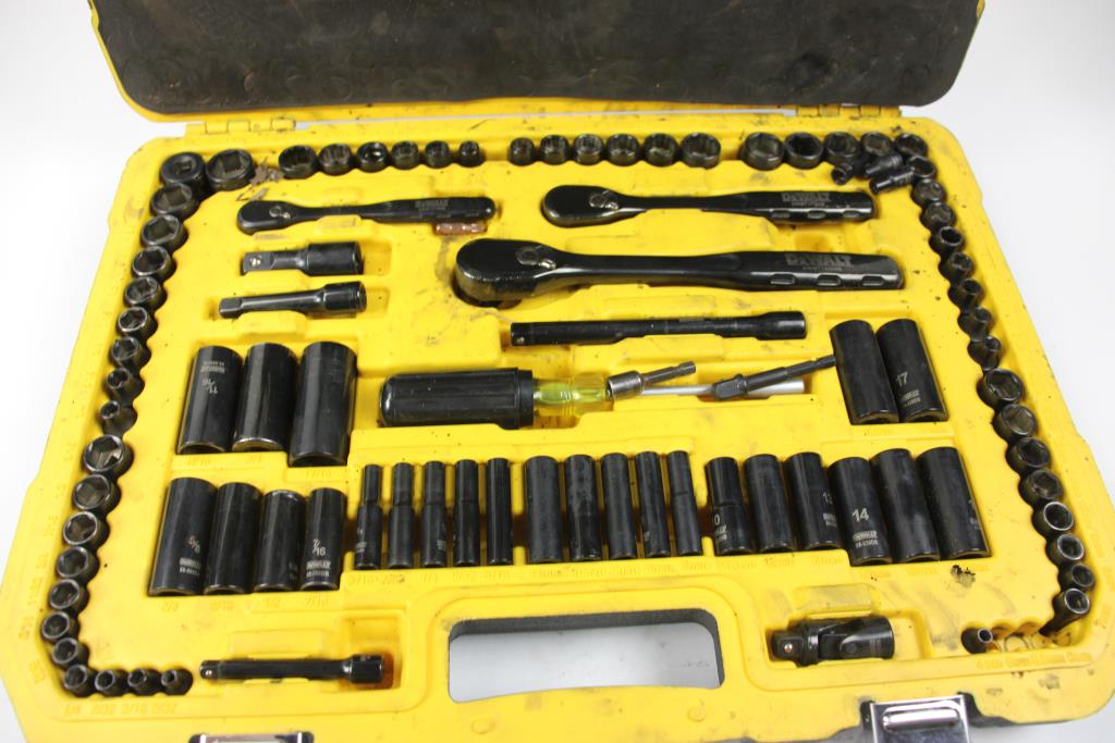 Dewalt Black Chrome Mechanics Tool Set | Property Room