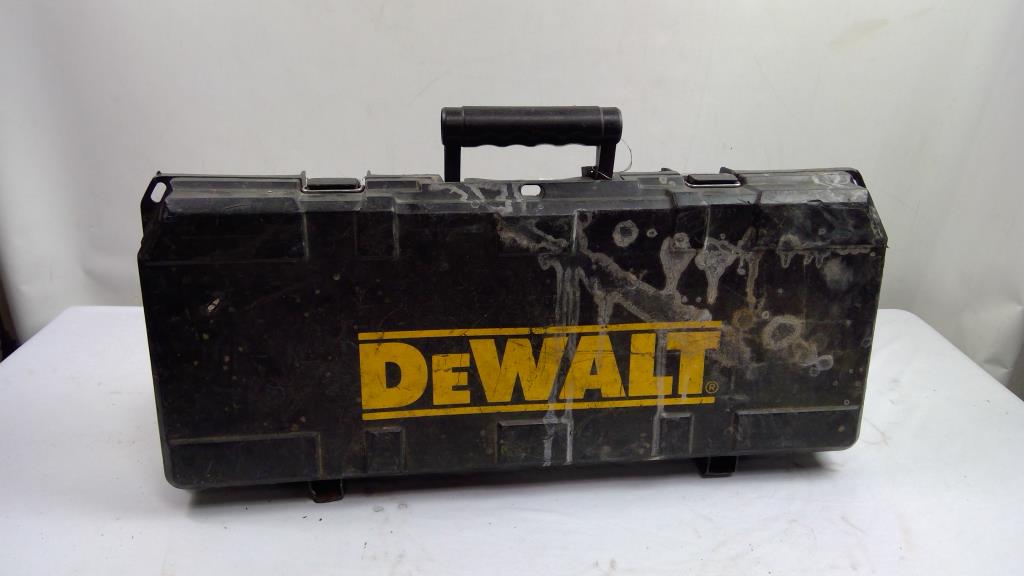 DeWalt Case With Mixed Sockets, Screws, And More