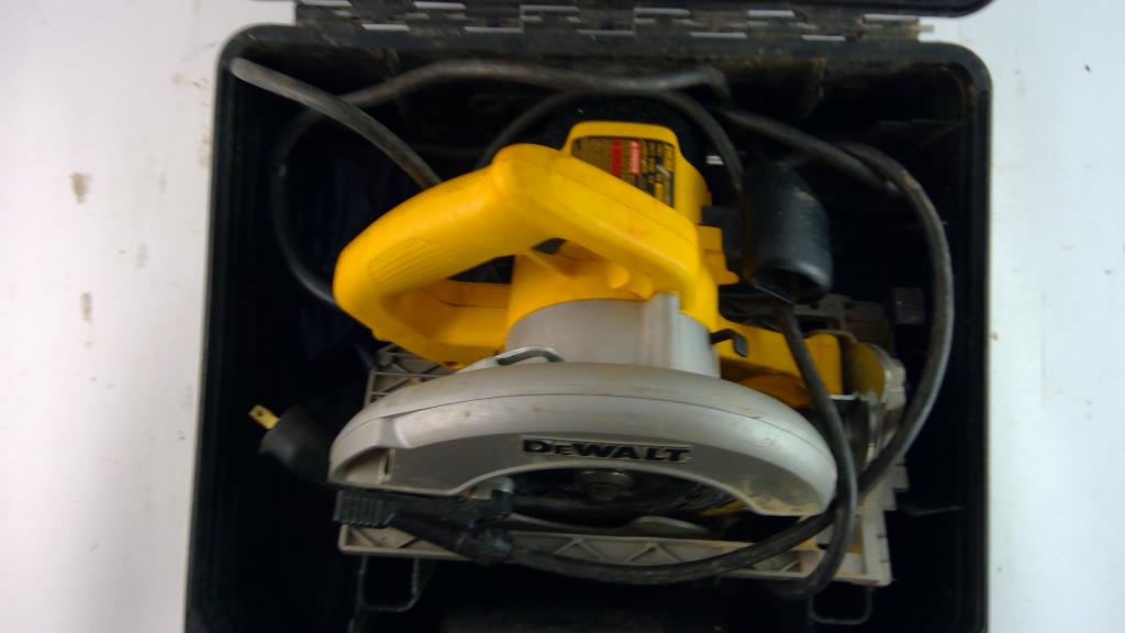 DeWalt Circular Saw Property Room