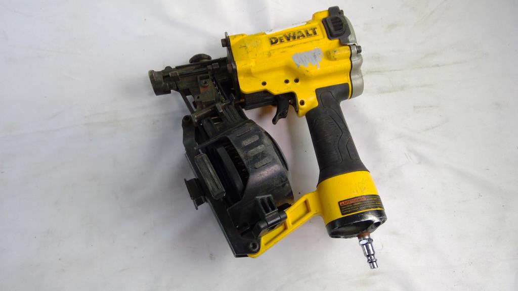 DeWalt Coil Roofing Nailer, DW45RN Property Room