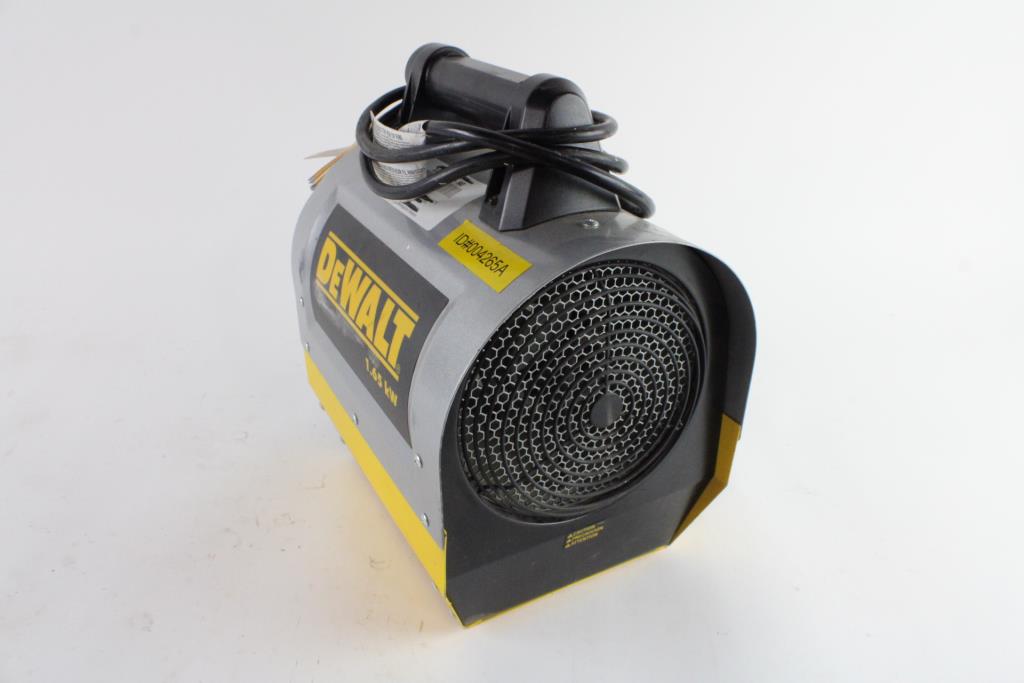 Heater DeWalt 135,000 BTU Yellow Black Forced Air Kerosene