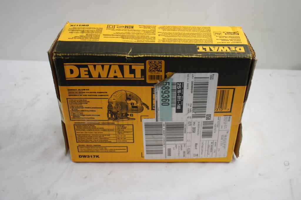 DeWalt Compact Jig Saw Kit, DW317K Property Room