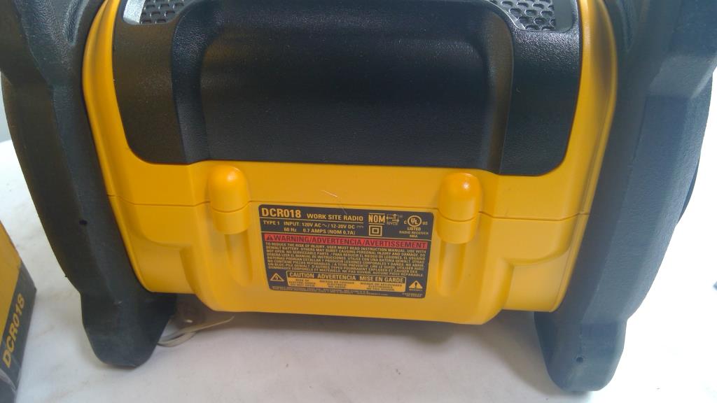 DeWalt Compact Worksite Radio, DCR018 Property Room