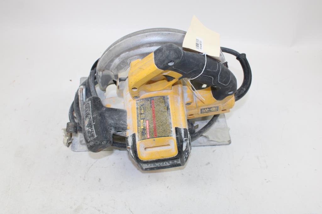 DeWalt OEM N262220 Circular Saw Shoe Assembly – Fits DWE575SB And DWE575 Models