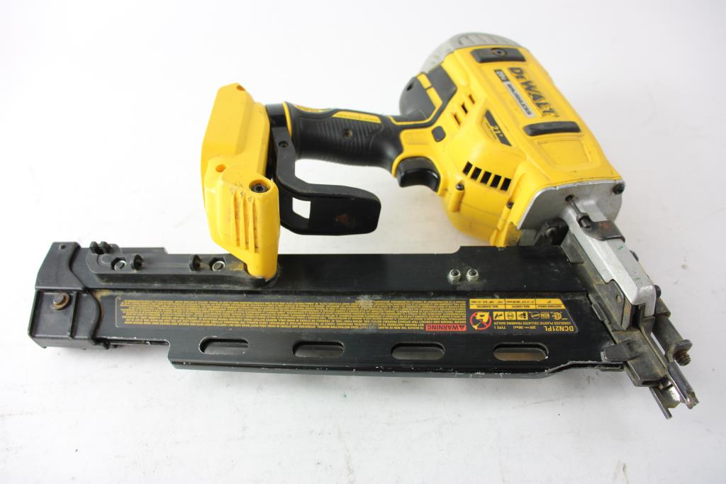 DeWalt Cordless Brushless Plastic Collated Framing Nailer, DCN21PL Property Room