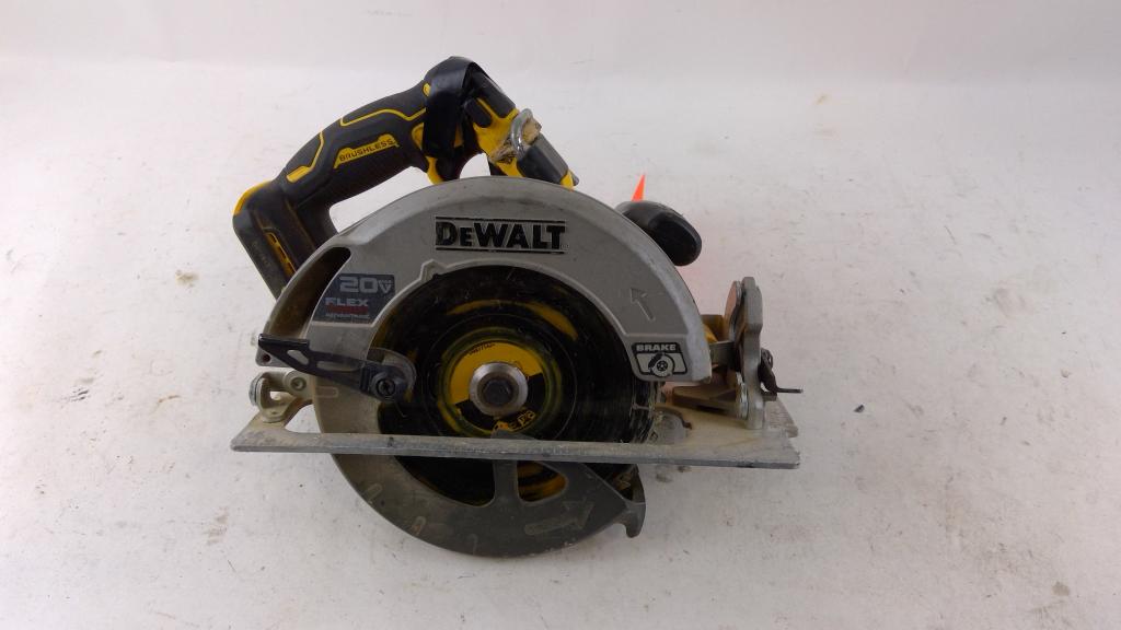 DeWalt Cordless Circular Saw