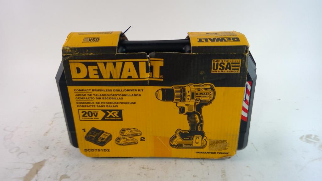 DeWalt Cordless Drill/driver Combo Kit Property Room