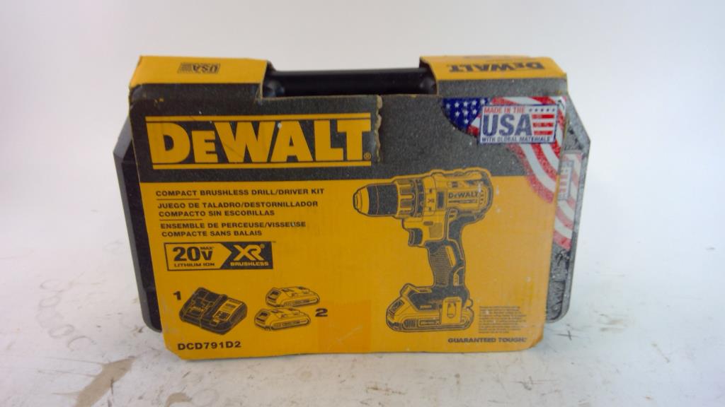 DeWalt Cordless Drill/driver Combo Kit Property Room