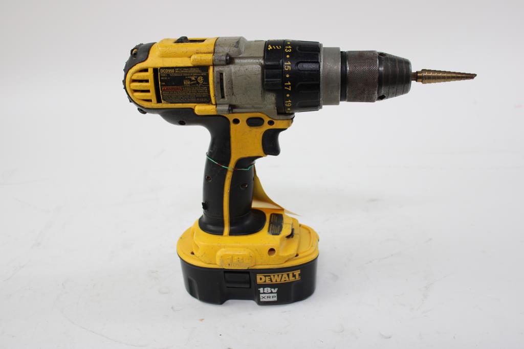 Dewalt Cordless Drill/Driver/Hammerdrill Property Room