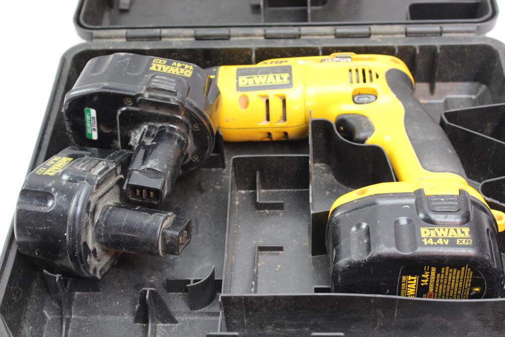 Dewalt Cordless Hammer Drill With Case And Battery Packs Property Room
