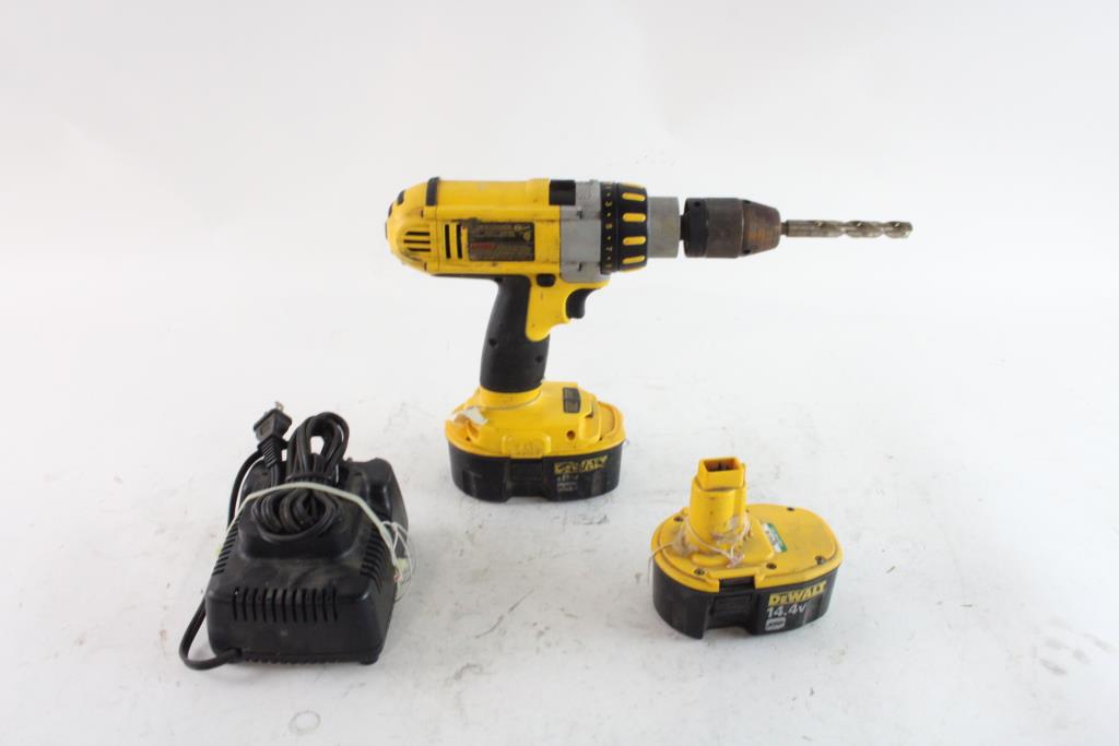 DeWalt Cordless Hammerdrill Property Room
