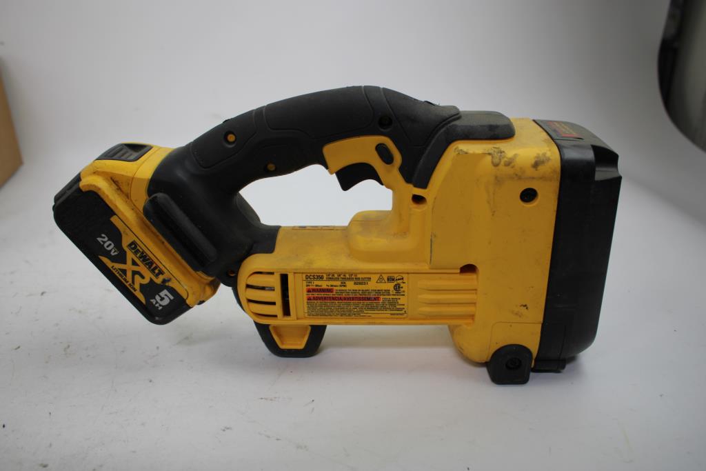 DeWalt Cordless Threaded Rod Cutter