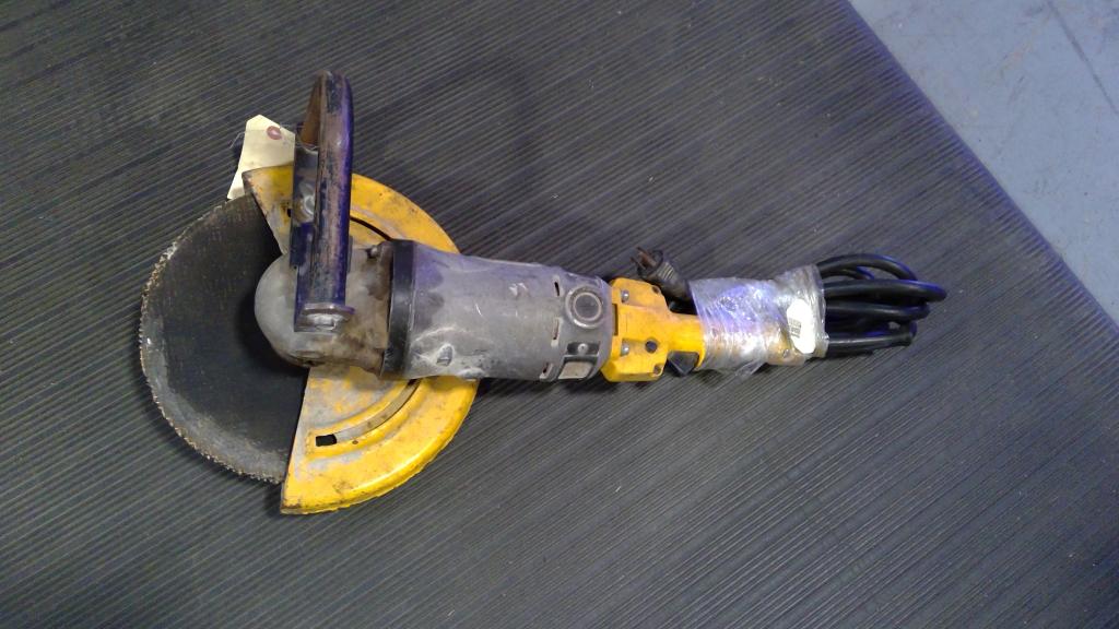 Dewalt Cut Off Machine