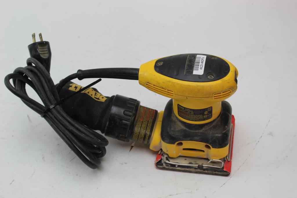 DEWALT Palm Sander Punching Plate (D26441, DW411, DWE6411) - Genuine OEM Part 144954-00
