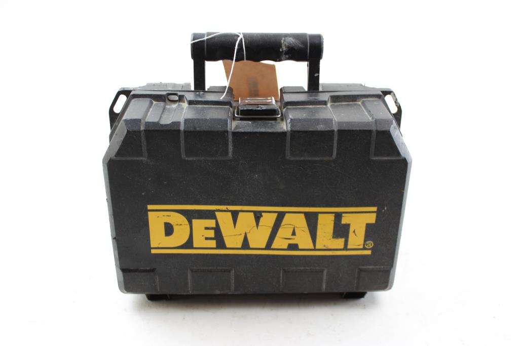 Dewalt D26451 Random Orbit Palm Sander Property Room
