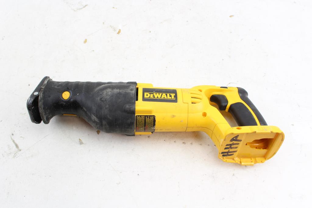 Dewalt Dc385 Cordless Reciprocating Saw Property Room