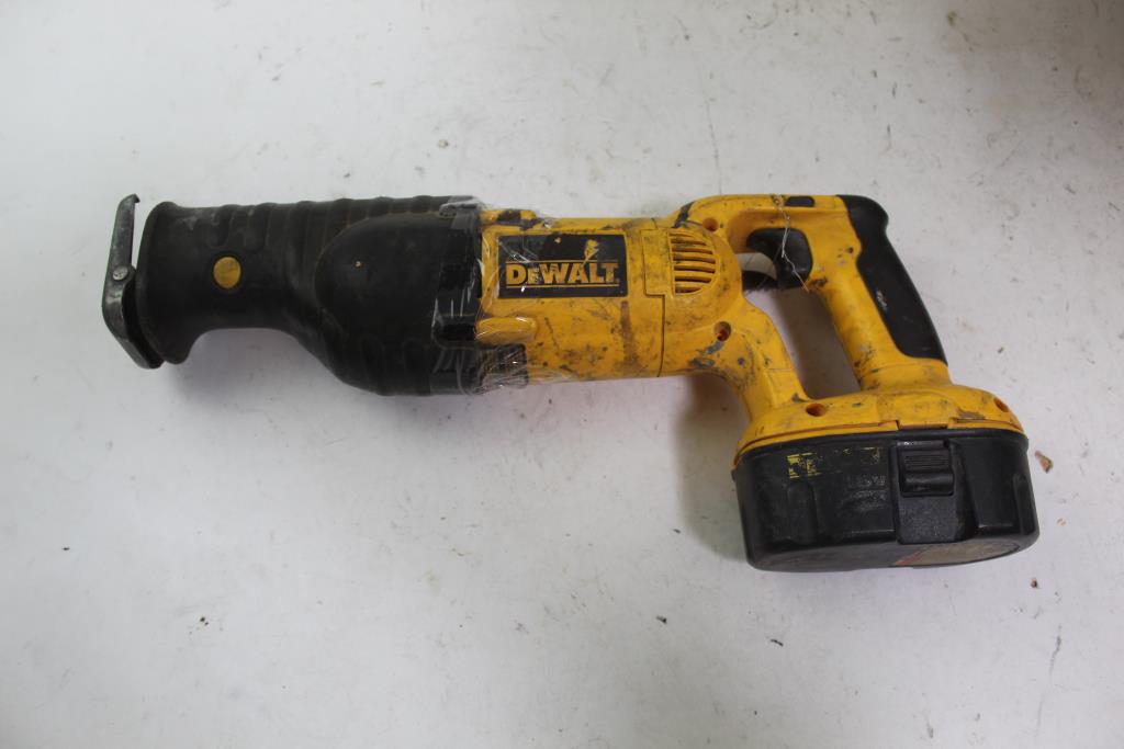 Dewalt DC385 Reciprocating Saw Property Room
