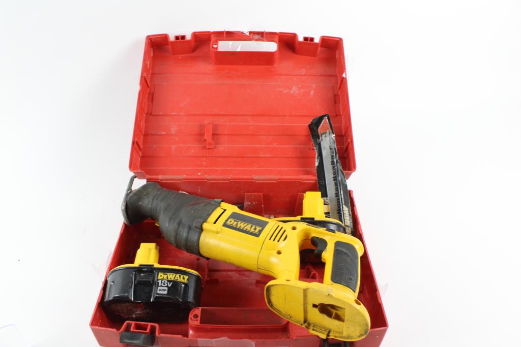DeWalt Dc385 Reciprocating Saw With Accessories, 3 Pieces Property Room