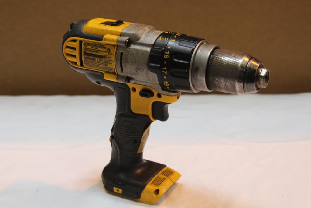 DeWalt Dcd985 Cordless Drill Driver Hammerdrill Property Room