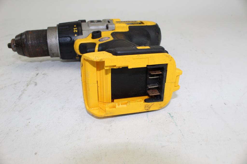 Dewalt Dcd985 Drill Driver Hammerdrill Property Room