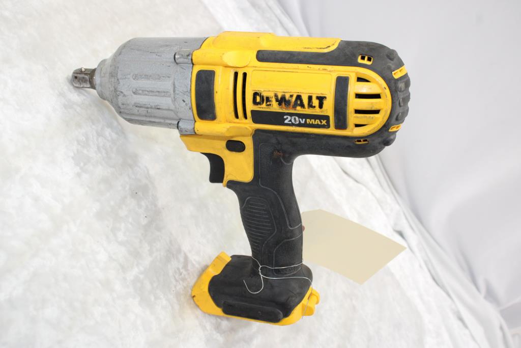 DeWALT DCF889 1/2" Cordless Impact Wrench Tool Only Property Room