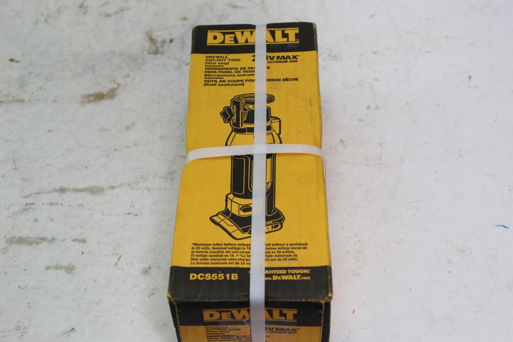 DEWALT 1/4 Inch Collet For Drywall Cut-Out Tools - Replacement Part For DCE555, DCE551 & DW660 Models