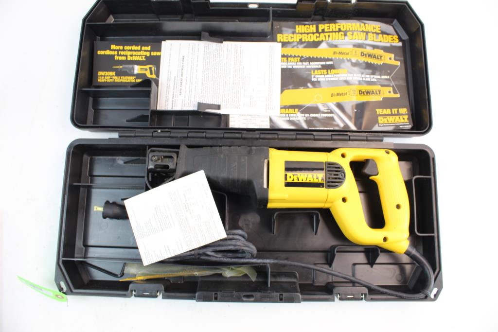 DeWalt DW303 Type 1 V.S. Reciprocating Saw 1 1/8" Stroke Property Room